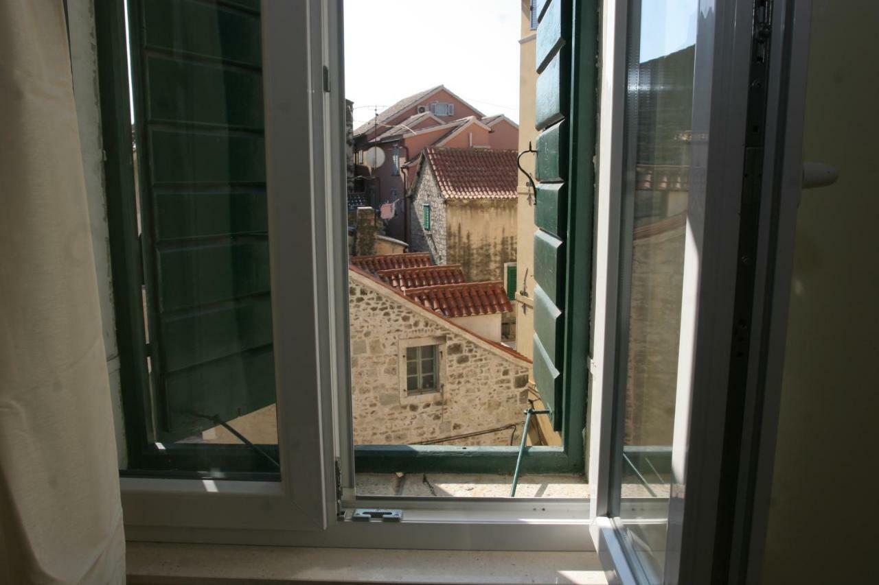 Sara Cosmo Split Exterior foto